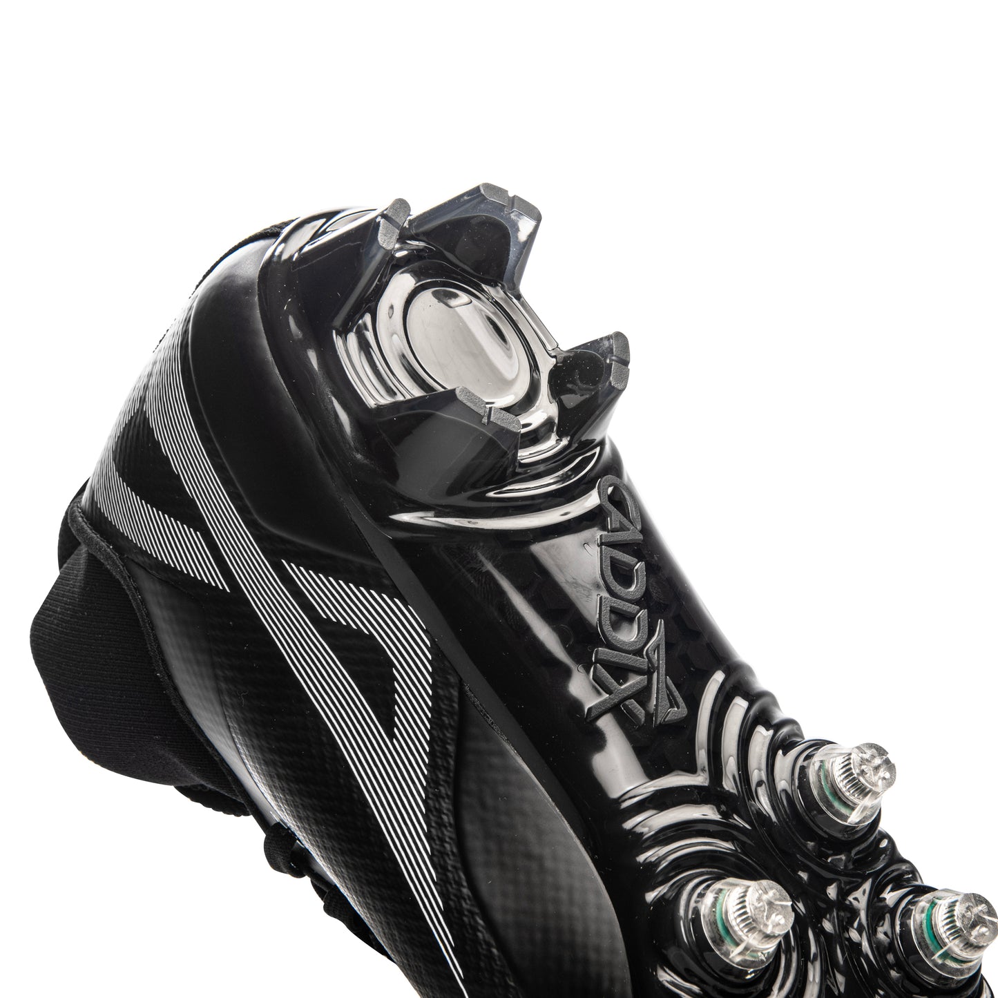 Caddix bladed heel design on its men’s black/black mid football and lacrosse cleats combine with patented Smart Studs in front to reduce injury-causing torque