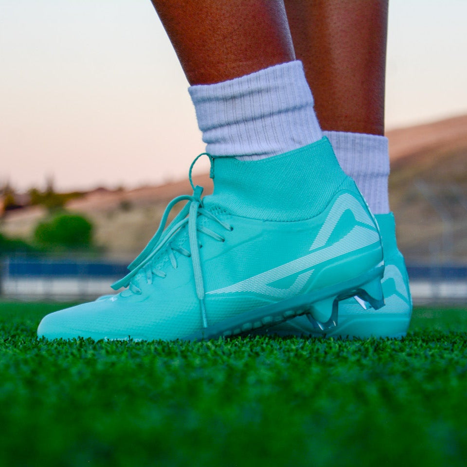 Caddix Women's Cleat - Mid