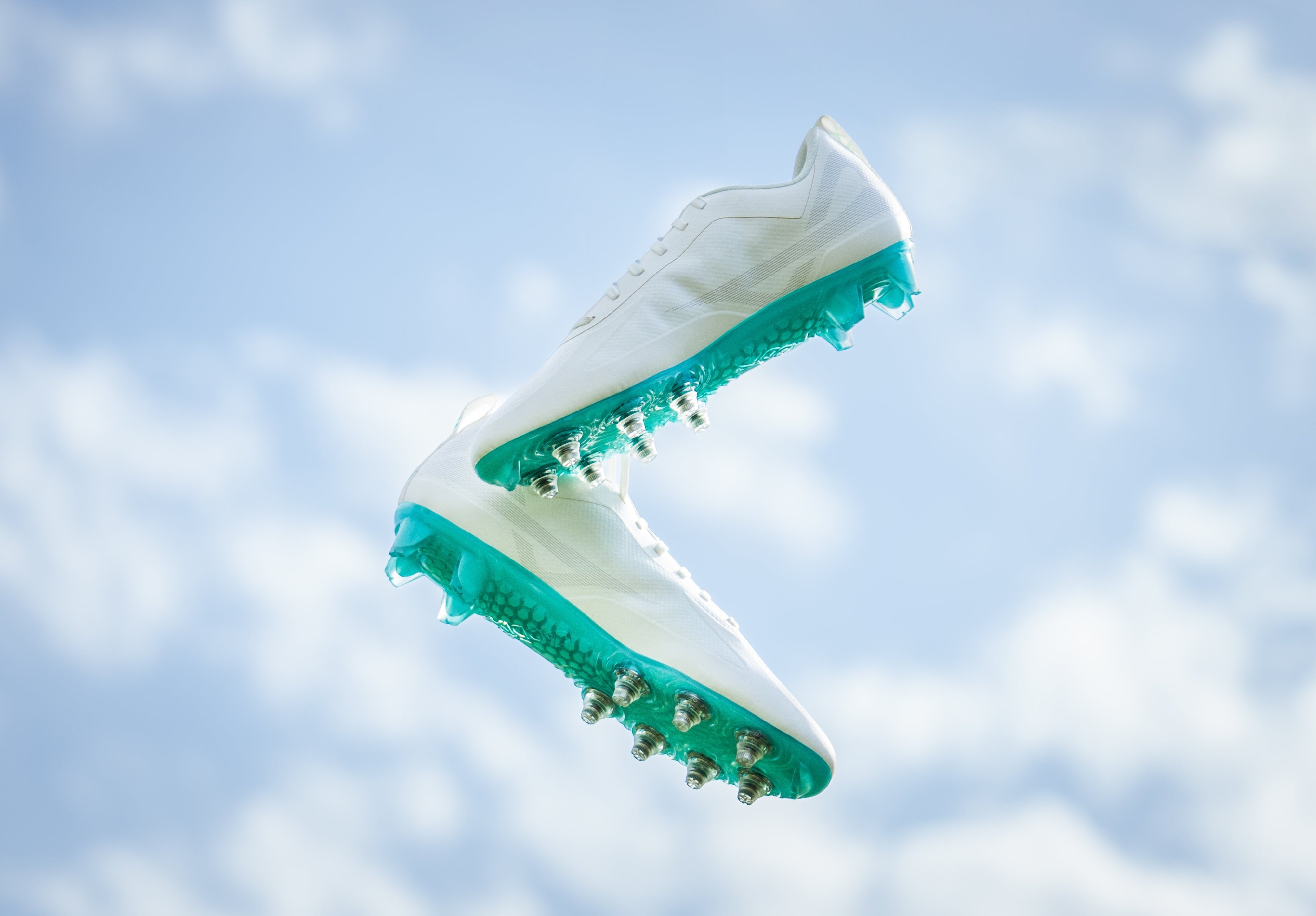 Caddix Cleats with SmartStuds™