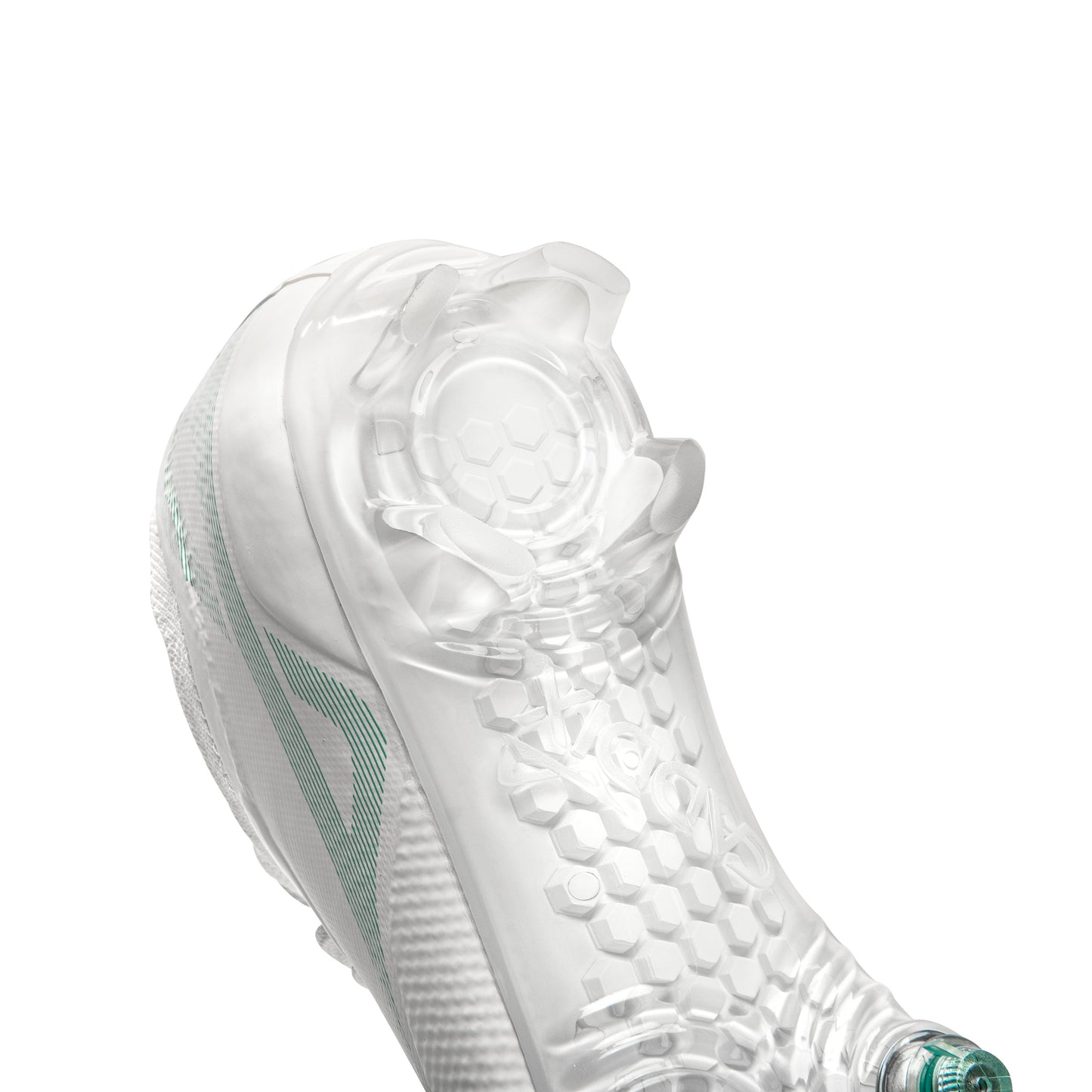 Bladed heel portion of Caddix white/white low women’s cleat used for soccer and lacrosse. Patented Smart Studs in forefoot flex and spin to reduce ACL injuries